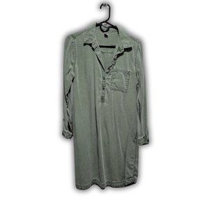 ✨ Half Button Green Dress - Old Navy  - M